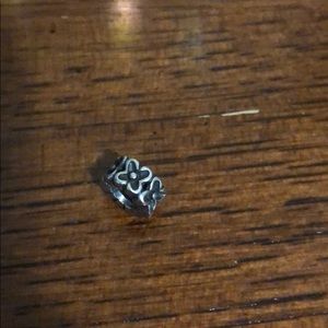 Pandora bead